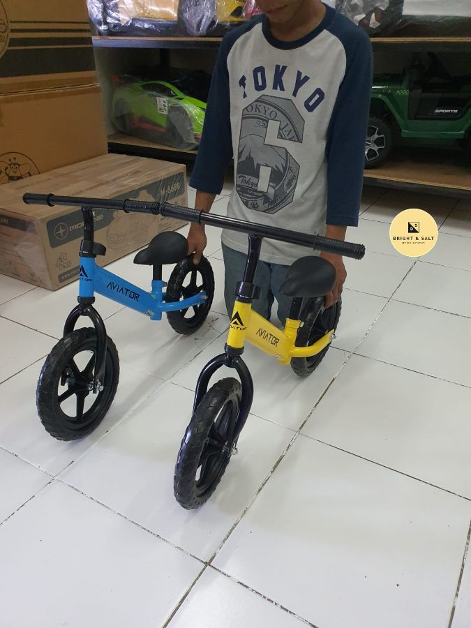 AT 7901 Sepeda Kekinian PushBike Roda 2. Aviator