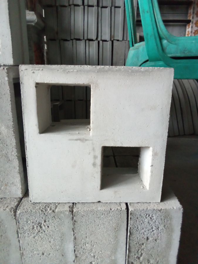 ROSTER 20X20 KOTAK SUDUT