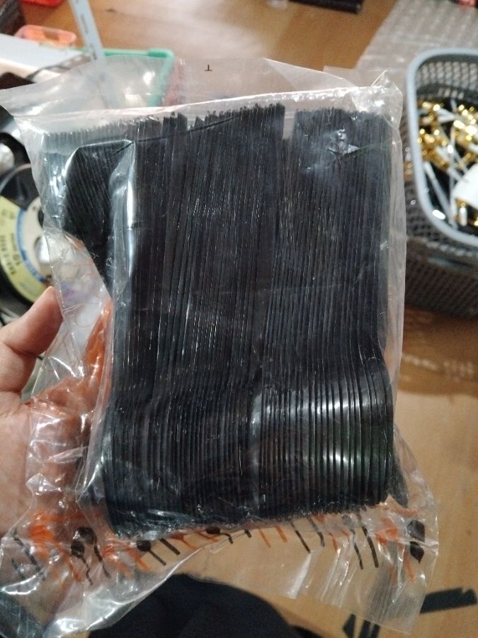 Senpu HITAM (100pc)