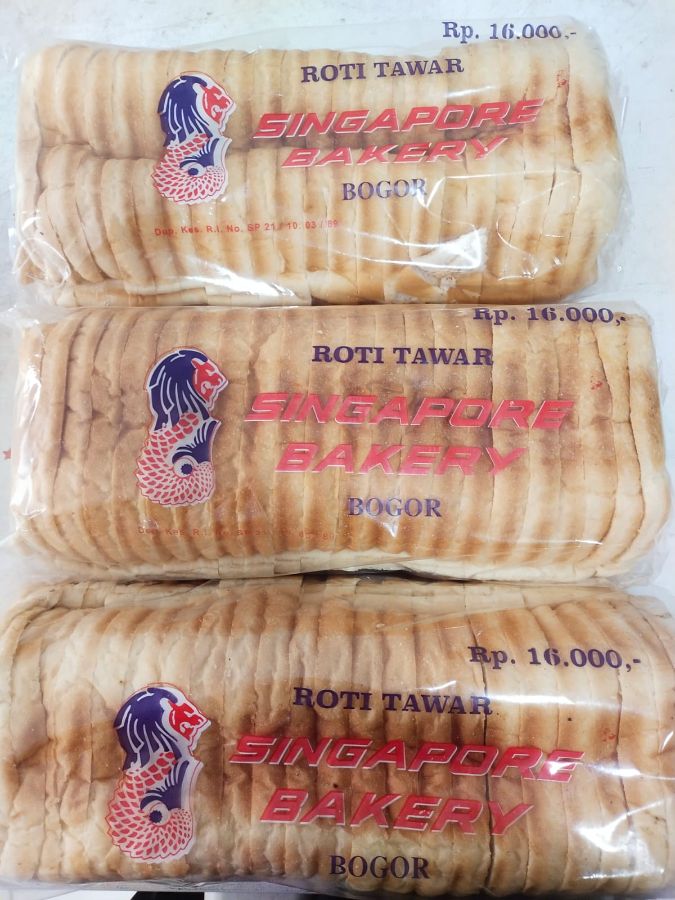 Roti Tawar Singapore Bakery 