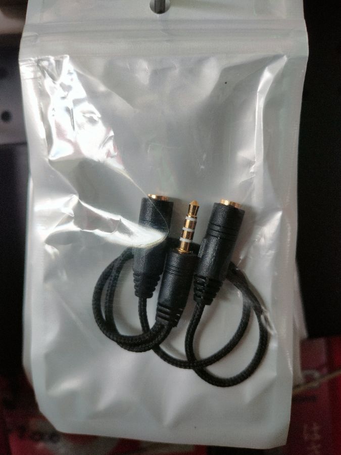 AUDIO JACK SPLITER NO BRAND