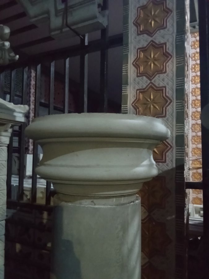 TOPI BULAT SEDANG A