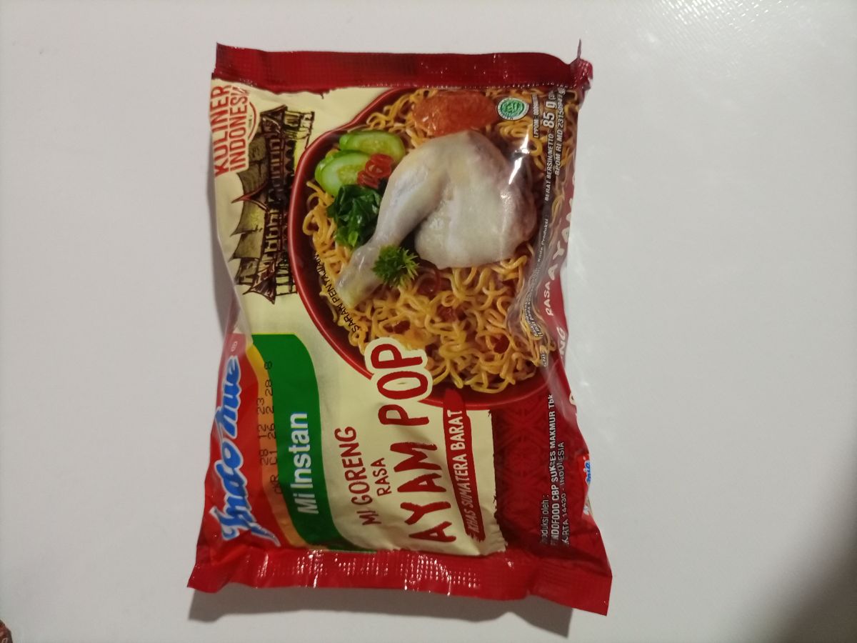 Indomie Goreng Kuliner Indonesia Ayam Pop / Mie Aceh