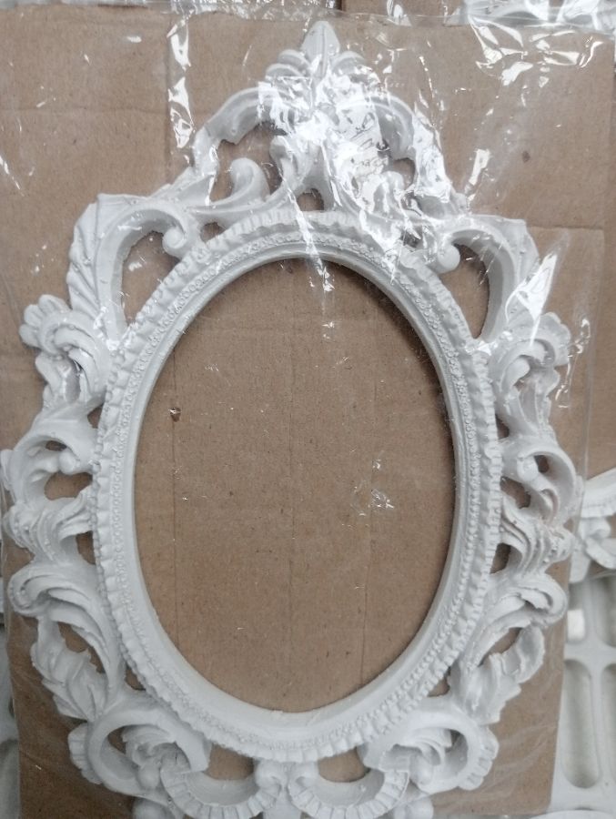 Frame resin oval ukir lancip besar bahan mahar scrapbook 