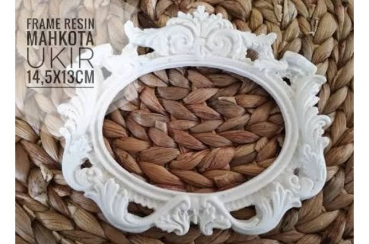 New Frame resin mahkota ukir 14,5x13cm