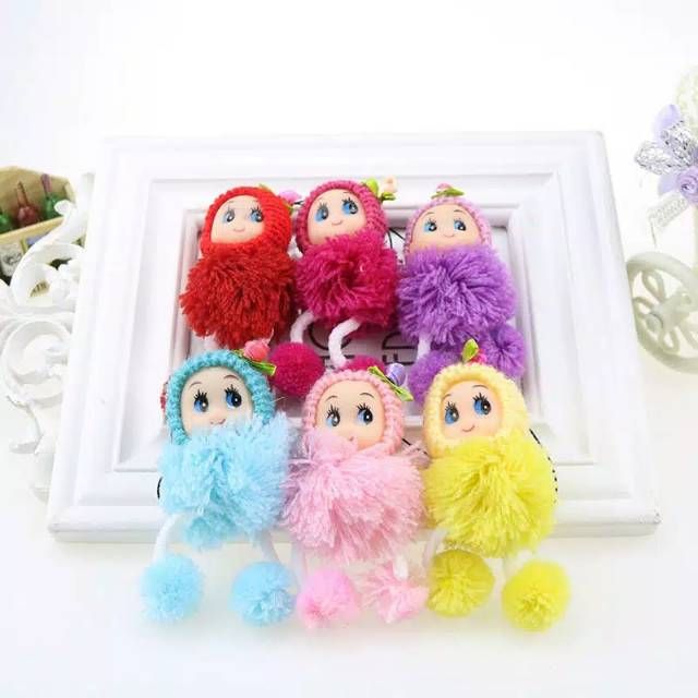 Gantungan kunci boneka 