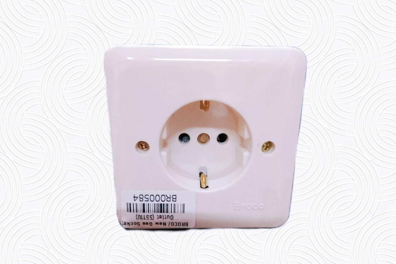 Broco- New Gee Socket Outlet (5511U)