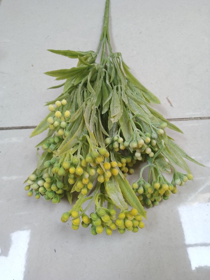 Buket putik berry daun salju 