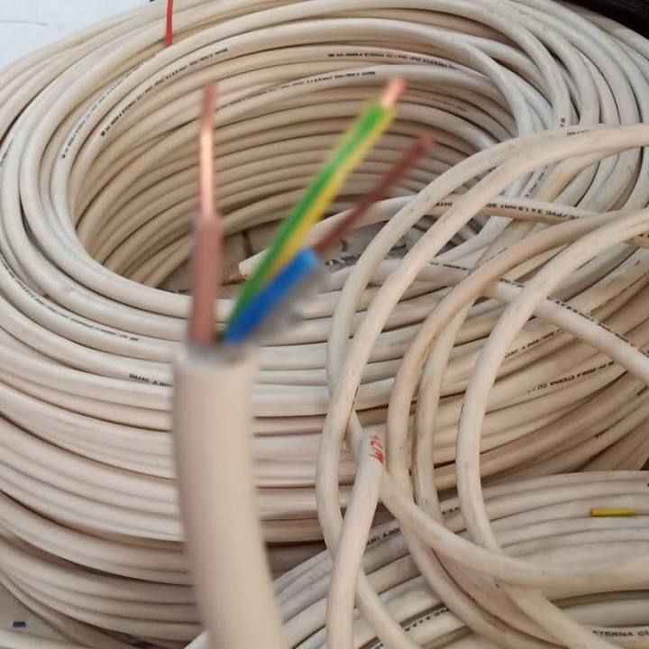 Favorite- Kabel Nym 3 X 2.5 Sqmm