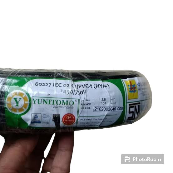 Yunitomo- 300-500 V Kabel Hitam Sni 0.75