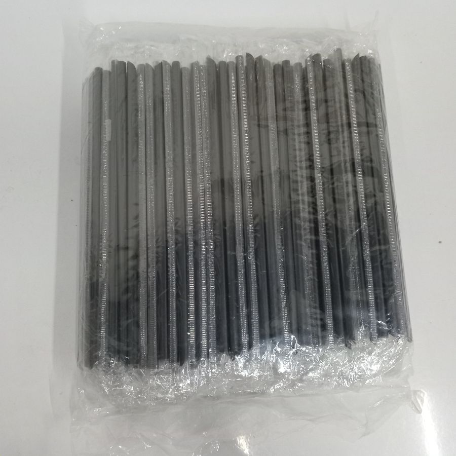 Sedotan Hitam steril (300 pcs)