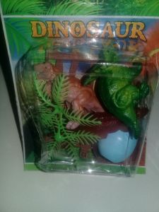 Dinosaurus pres kecil