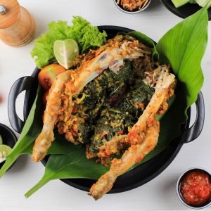 Ayam Betutu