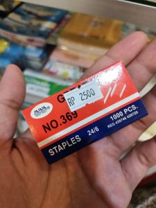 Isi staples besar