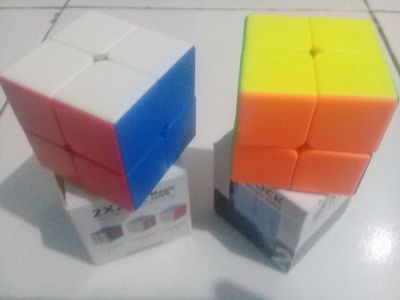Rubik cube 2x2 sengso rock