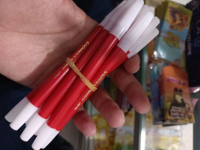 Spidol snowman merah