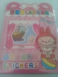 Stiker labubu pak