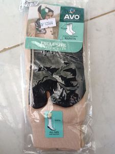Kaos kaki cewe sebetis avo