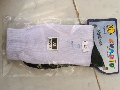 Kaos kaki SD putih hitam evario