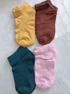 Kaos kaki dewasa semata kaki
