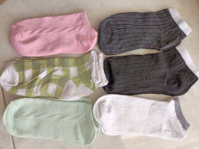 Kaos kaki cewek semata kaki