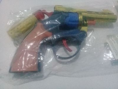 Pistol obat mentol