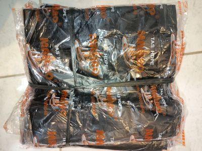 Plastik mambo sedang orange (hitam)