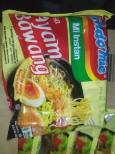 Indomie ayam bawang