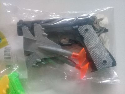 Pistol peluru pesawat