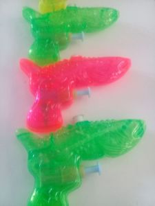 Pistol air ikan