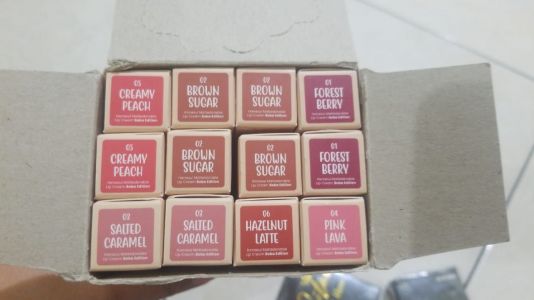 Lipcream hanasui boba 
