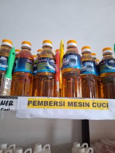 Pembersih mesin laundry. Oxy Cleaner. Mesin laundry