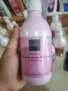 Body lotion scarlet Charming