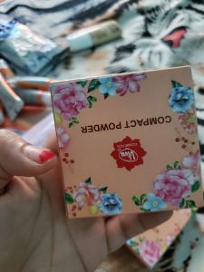 Viva Compact Powder Natural