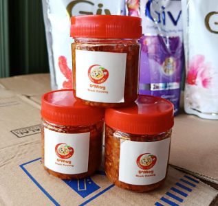 Dmoy Sambal Cumi Toples