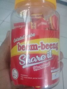 Cokelat cube beem-beeng