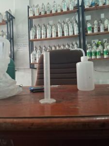 Gelas ukur 10 ml