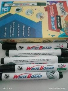 Spidol White board esco