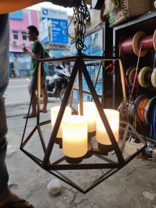 LAMPU GANTUNG 67360/1P