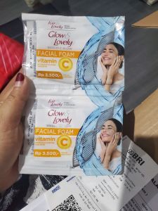 Fair lovely Facial foam
