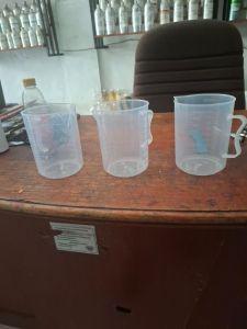 Gelas ukur 1000 mili 1 liter 