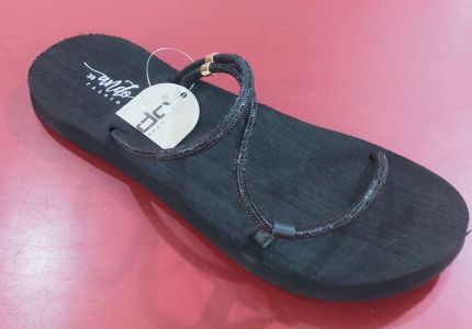 Ando Niken Hitam