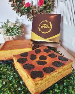 Lapis Legit Prunes 20