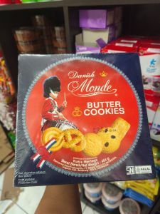 Danish monde butter cookies