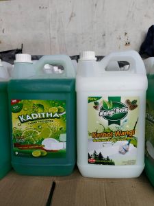 Wangi Desa Karbol 5L