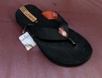 Wilson Hitam/Bata