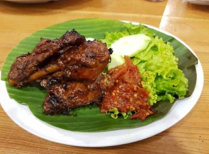 Bebek Bakar Madu HEMATO
