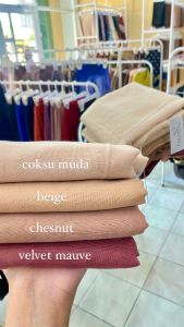 Red Rose Chesnut