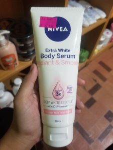 Nivea Radiant & Smooth