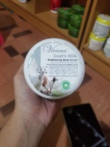 Lulur Vienna Goats Milk 250 gr